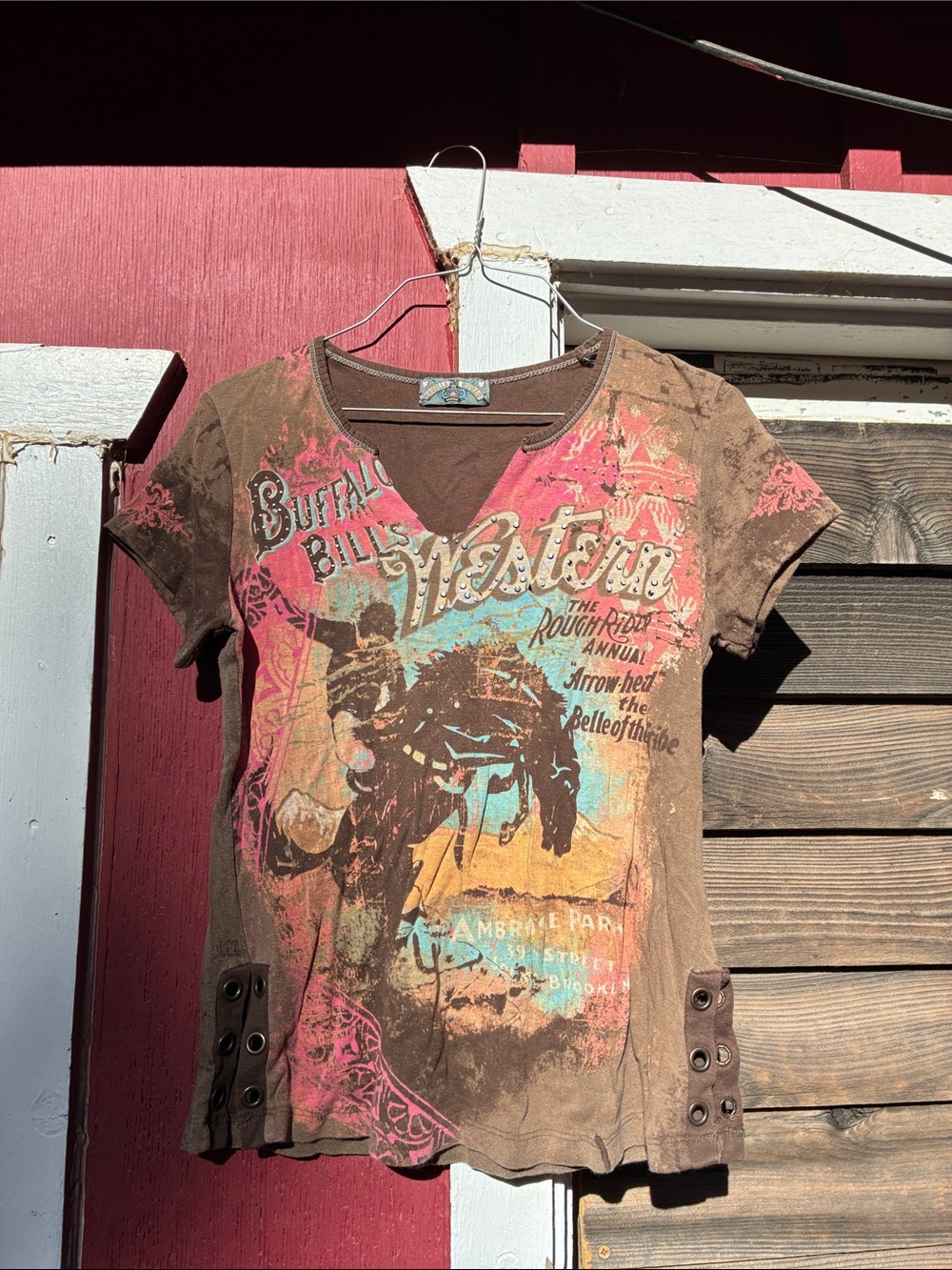 Buffalo David Bitton Brown V-Neck Graphic Tee with Pink and Turquoise Print